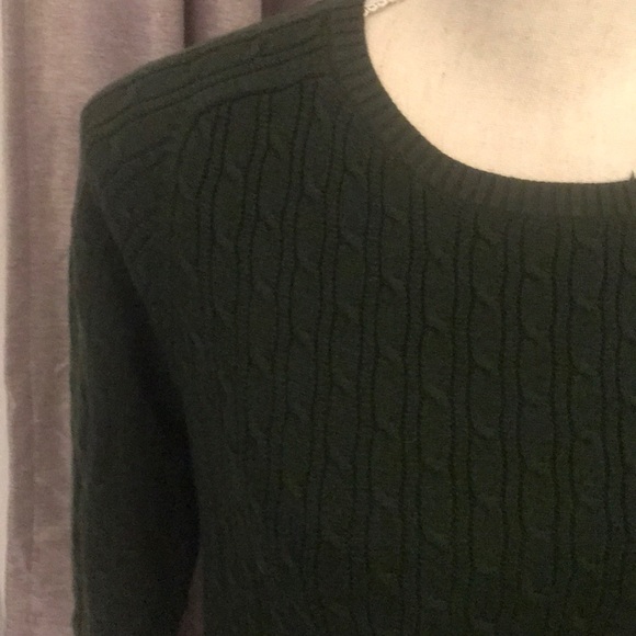GAP Green overhead sweater - Picture 2 of 6